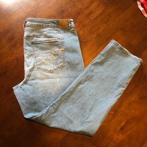 Light wash jeans